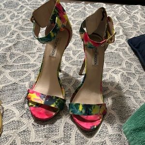 Size 8 super cute heels for anything